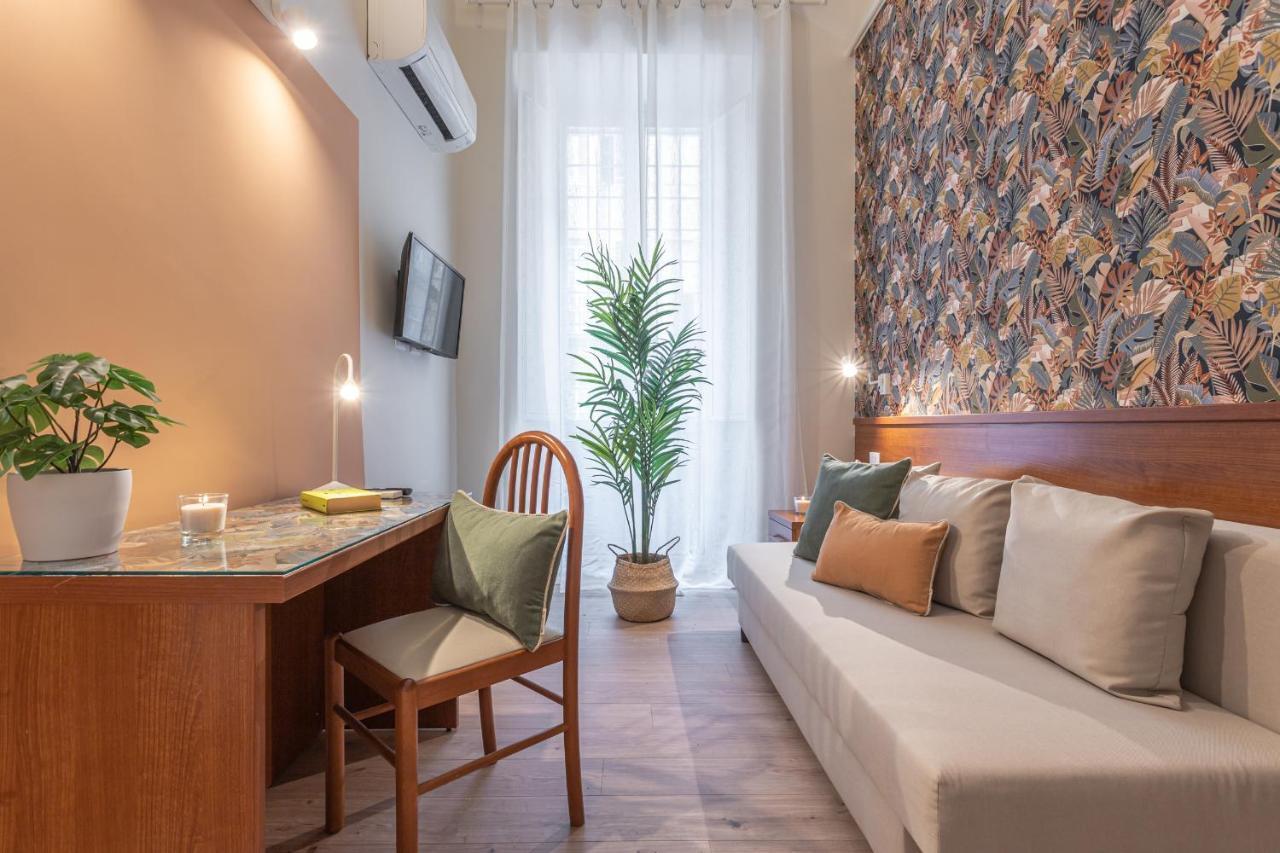 Vittoria Garden Suites Rome Exterior photo